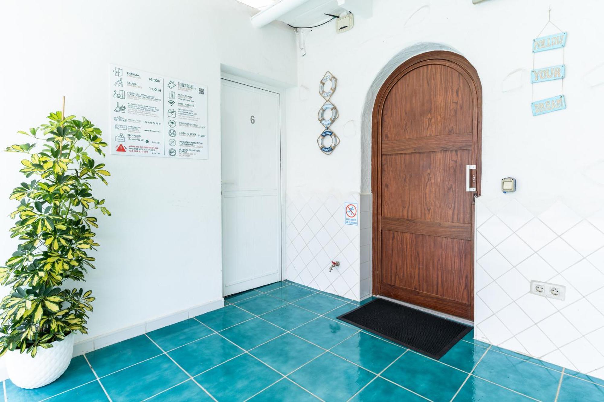 Guest House Villa Neon Tenerife Arona  Exterior photo